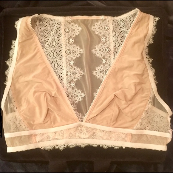 SOLD Victoria’s Secret Dream Angels Bralette - Picture 9 of 12